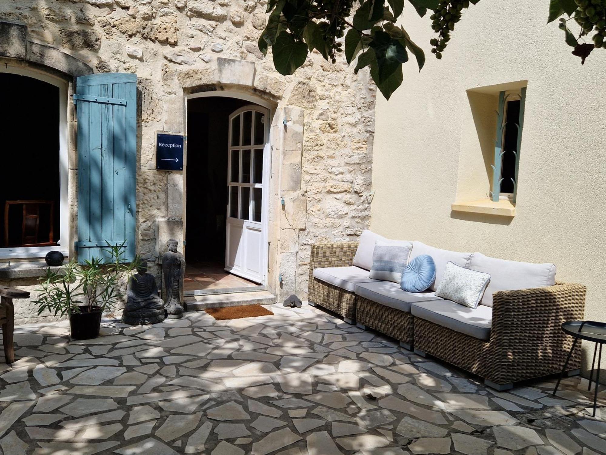 Bed and Breakfast Mas Armelin Tarascón Exterior foto